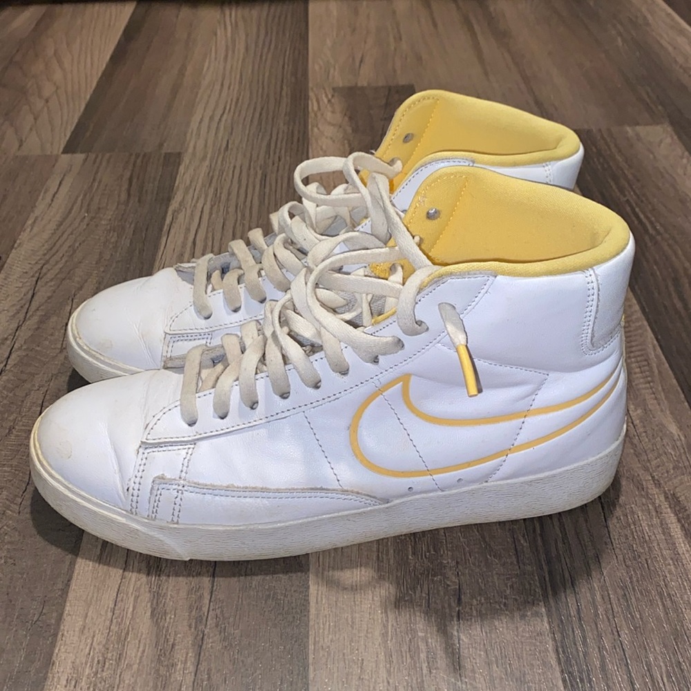 High top nike blazers